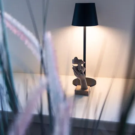 Duplex 165m2 With Views Only 30 Seconds To Charles Bridge 布拉格