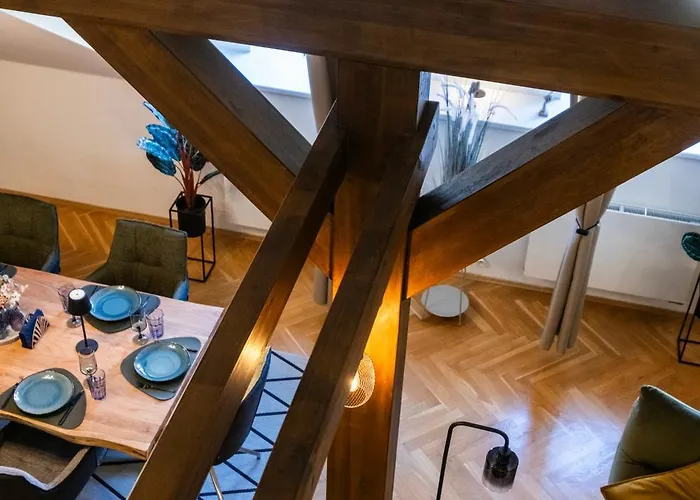 Apartment Duplex 165m2 With Views Only 30 Seconds To Charles Bridge