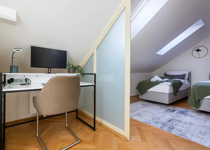 Apartment Duplex 165m2 With Views Only 30 Seconds To Charles Bridge