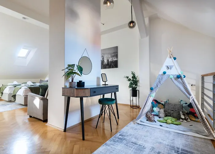 Duplex 165m2 With Views Only 30 Seconds To Charles Bridge Apartment Prague