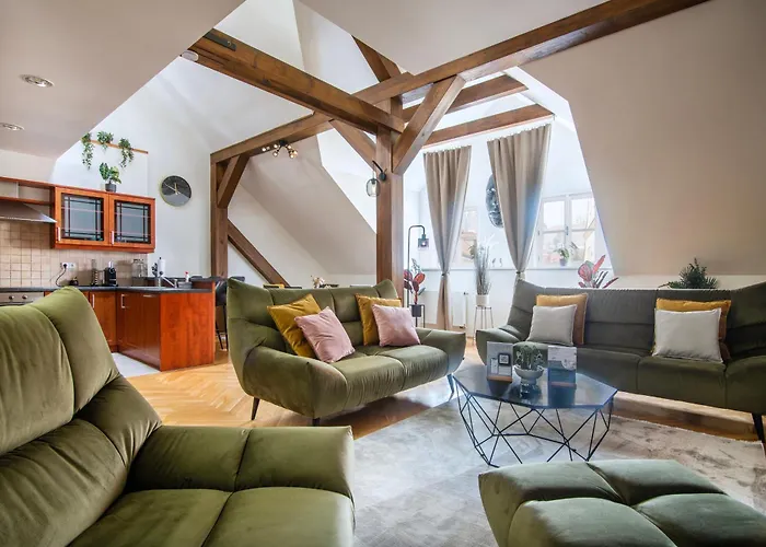Duplex 165m2 With Views Only 30 Seconds To Charles Bridge * Prague